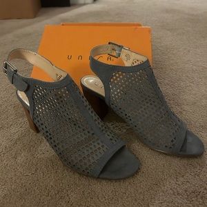 unisa heels